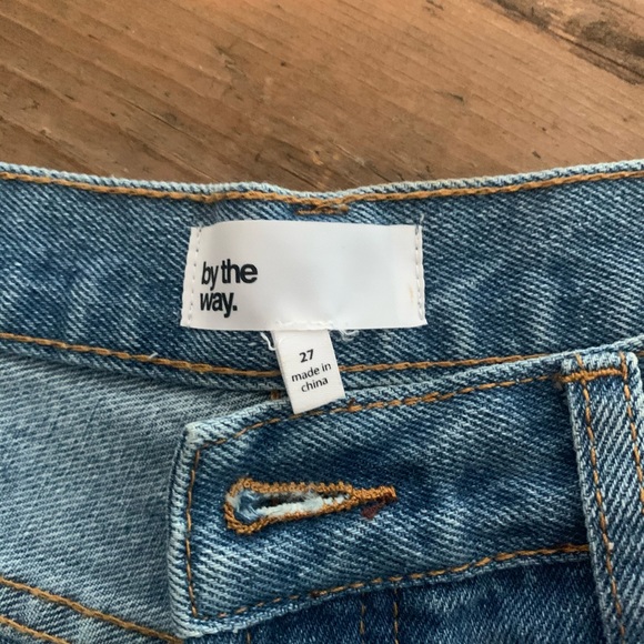By The Way Denim shorts sz 27 *revolve* - Picture 7 of 11